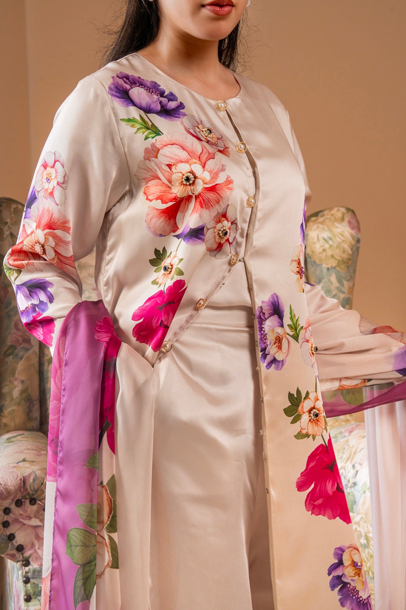 Crevelle (Gown, Pant, Dupatta)