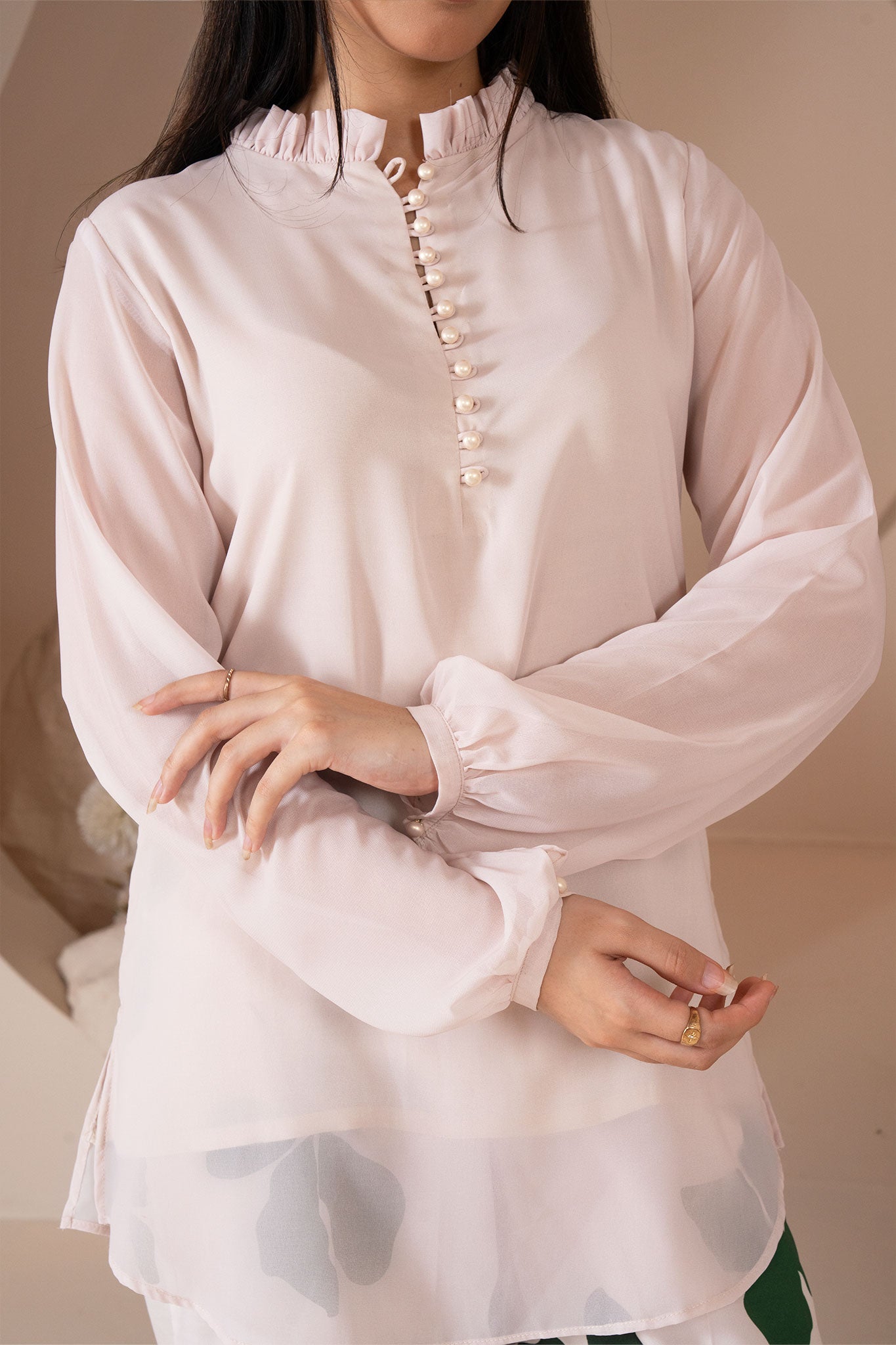 Veil - Chiffon Top with inner