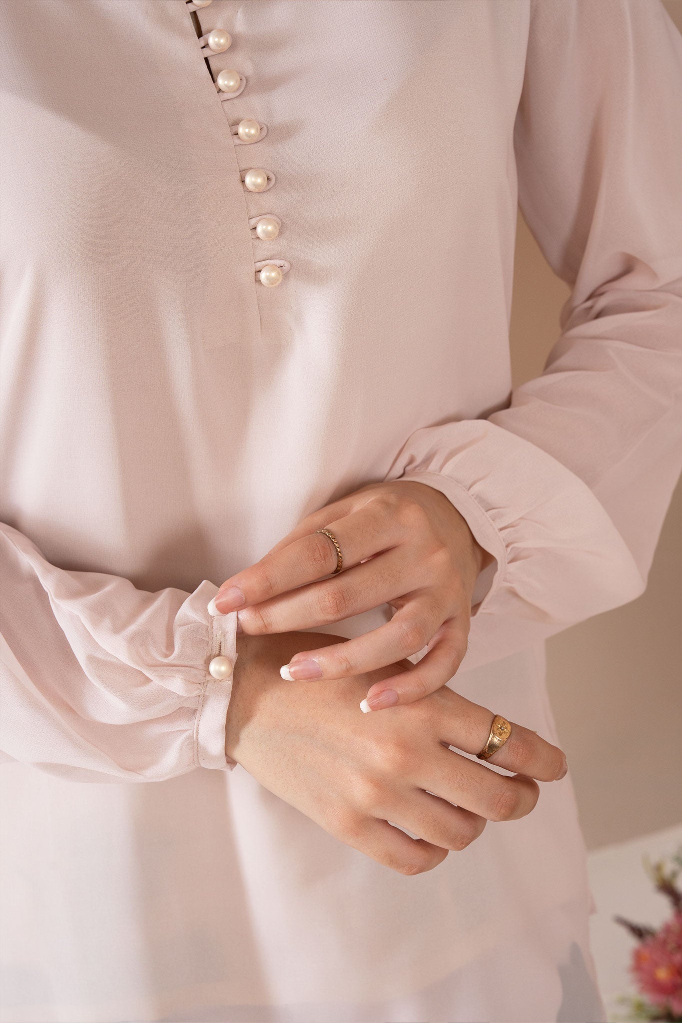Veil - Chiffon Top with inner